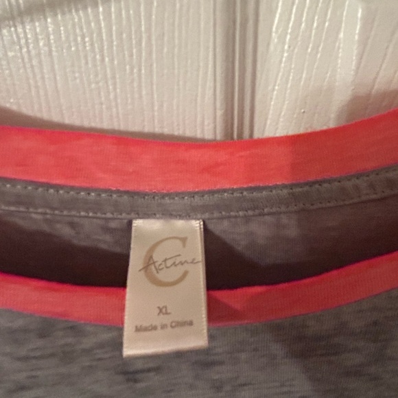 Women’s top - Keep Moving Forward - Size XL -  C Active - Picture 3 of 3